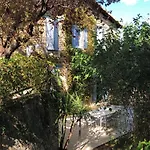 Frühstückspension Des Oliviers